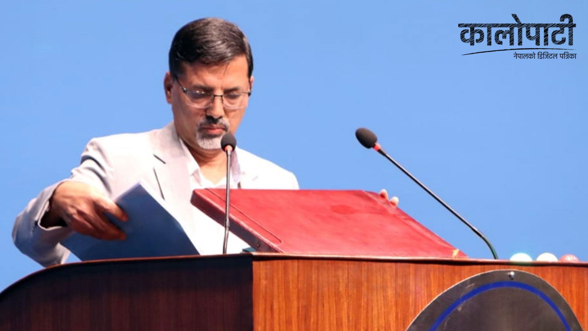 आयातबाट उत्पादनतर्फ प्रस्थान, रोजगारी सिर्जनाका लागि गरिबी निवारण गर्ने